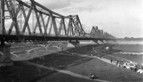 Hanoï Pont Doumer en 1939;